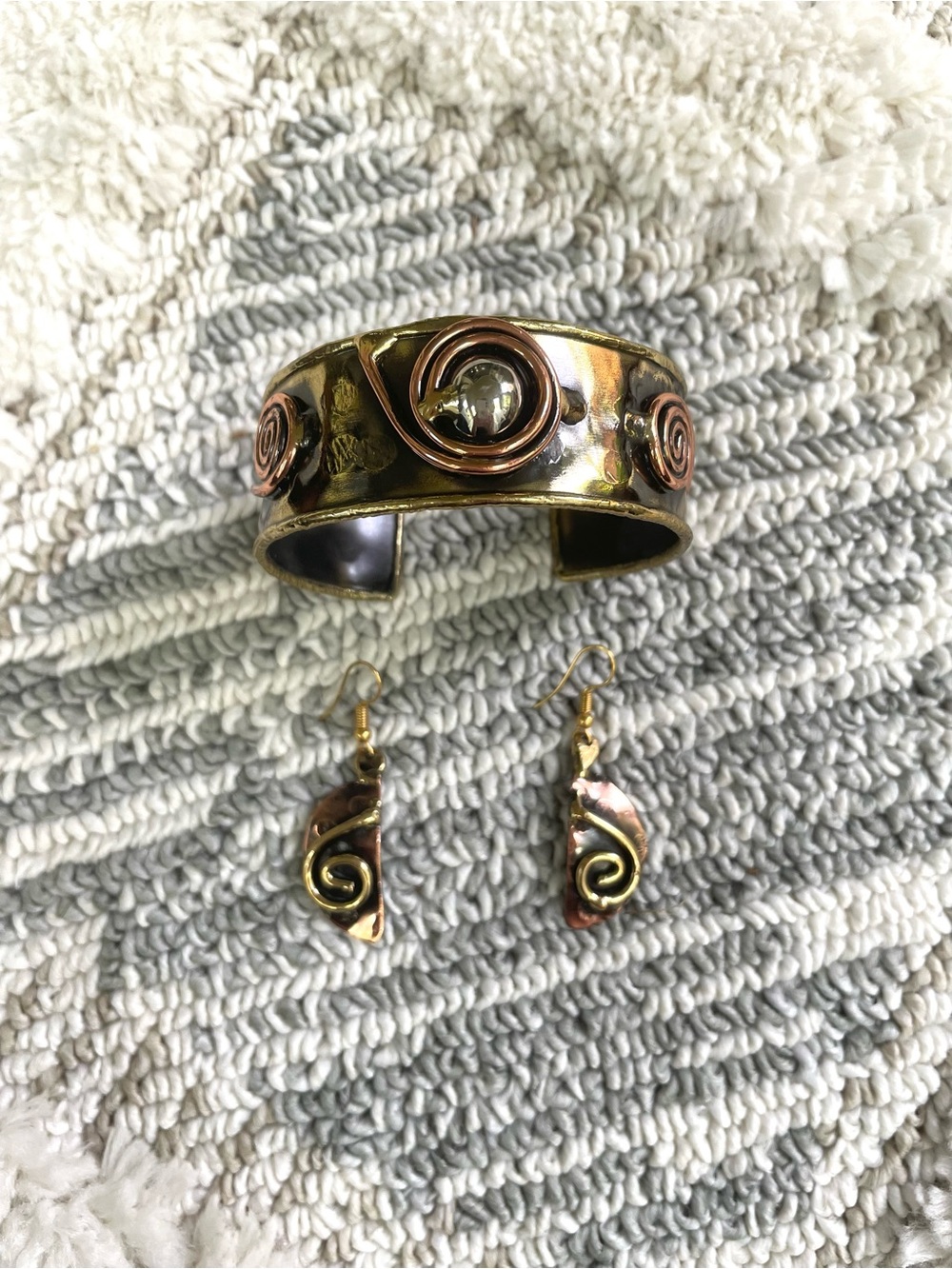 Vintage Brutalist Style Mixed Metal Cuff Bracelet & Dangle Earrings Jewelry Set